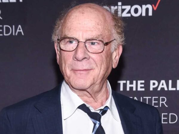 Net Worth of Art Garfunkel